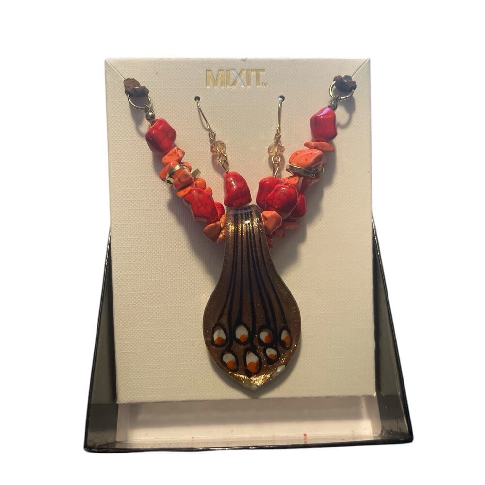 Mixit Necklace and Earring Set